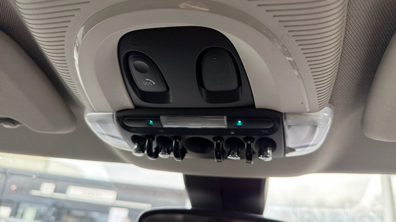 MINI Countryman 1.5 Cooper 5dr Auto [Chili/Nav+ Pack] Petrol Hatchback